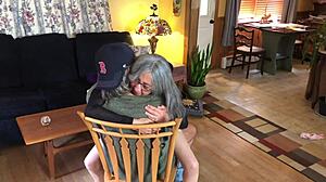 milf thanks neighbor with sex