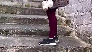 Patricinha with pink pussy climbs hill horny