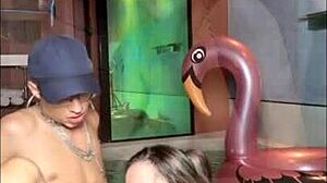 Safada Me Chamou Para Conserta A Pisina E Ela Acabou Sentando Na Piroca Grossa E Grande!