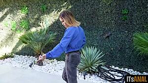 अनमैच्ड एनल स्लट टेक्स मॉन्स्टर ब्लैक कॉक डॉगीस्टाइल 1ऑन1 में