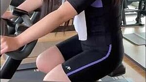 Hotel Fuck with Energetic Japanese Babe!