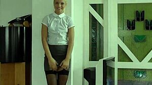 damn! classy euro teen gets her pussy devoured by old man