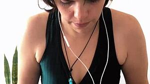 Join Me to Learn German with a Cute Curvy Brunette in a Fun Way