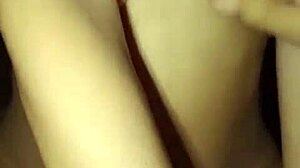 indonesian story of girlfriend choosing to cheat after a fight.