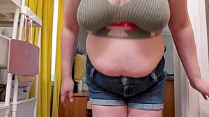 clara crisp, milf bbw, preps for giantess fetish video behind the scenes