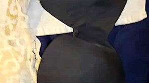 i found my step daughters panties n bras in the garbage, so sexy