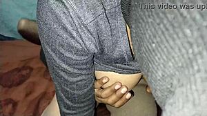 अरे, यह देसी इंडियन विलेज कपल स्टेमी 69 सेशन कर रहा है!