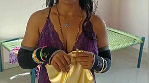 i'm the delivery boy getting fucked by the hot sexy bhabhi in desi style