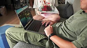 McDonald's co-worker gives blowjob after shift