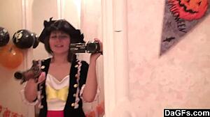 dagfs sexy caribbean pirate girl strips for the cam