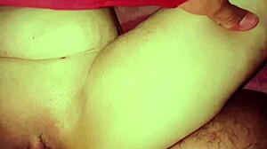 Stepsister's Tight Shaved Pussy Gets Fucked in Reality Scene