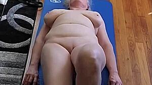 pussy yoga session with mature milf jerking off to perfection