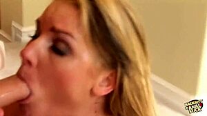 Handsome Guy Feels Ecstasy Drilling Blonde Bitch's Juicy Ass