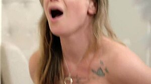 Yo, got that pussy creampie from the plumber right on the kitchen counter!