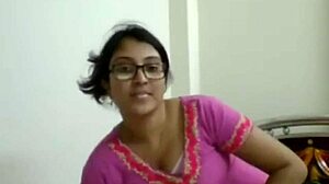 Pakistani Girl Strips on Webcam for Boyfriend and Friend Fun