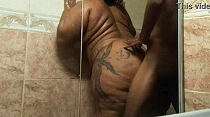 I met this attractive woman in the bathroom and enjoyed twice, see full on red