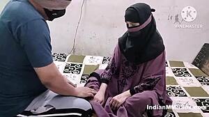 Indian muslim bhabhi in hijab hot sex with husband