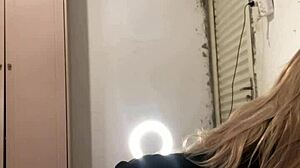 comeu o cu da pequena enteada minha mulher saiu pra da o cu e me deixo sozinho com ela sex toy