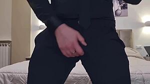 Arrapato In Dress, Dirty Italian Talk, Moaning And Pissing With Huge Cock 😈