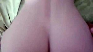 mujer nalgona le gusta coger con big cock?