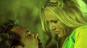 Blonde hottie intensely fucks in garden