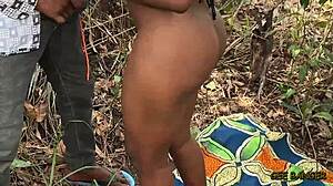 holiday sex amateur in the bush with wet pussy dripping 😈