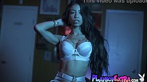 i'm veronica rodriguez, petite latina milf revealing my big boobs in the dark room