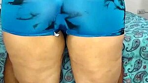 Curvy mature woman gives intense oral to young man