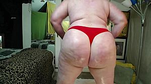 Sexy Dawnskye Oiled Up For Humiliation Roleplay