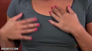 Lucky starr says, 'lick my wet pussy and ass, brunette babe' in solo masturbation