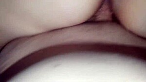 depois que ela fez um boquete eu deixei sua buceta aberta e cheia de porra