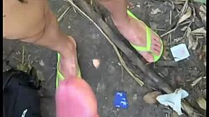 I sucked a stranger masturbating on the trail with dirty talk