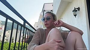 Flashing Natural Boobs on Balcony Feels So Thrilling