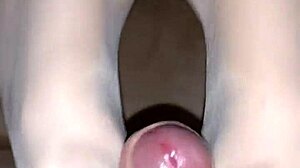 amateurs friends create homemade nylon footjob leading to cumshot on toes