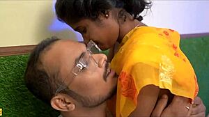 देसी मासूम बीवी को पति ने दिल तोड़ने वाले रैंच सीन में शेयर किया, बहुत दुखदा