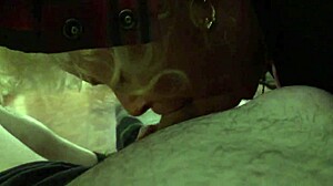 Milf giving that good head