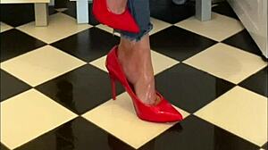 Desperate to wet my jeans and play in sexy red highheels