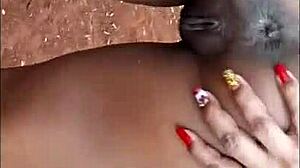 pequena caipira dança funk no canavial