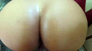 twerkando shows her amazing twerking riding and bouncing skills on big dick