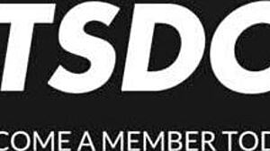 Naughty brunette girlfriend dominates lover with face sitting and big cock licks. Multiple orgasms explode.