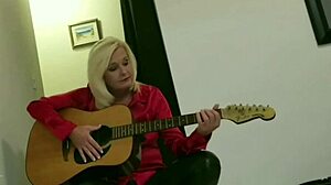 dont get in her way shes pissed