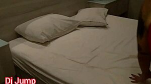 Mamãe Noel Barbara Lioness Entra na Rola do Papai Noel Que Estava de Saco Cheio da Quarentena