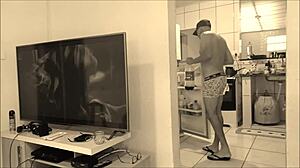 Meia-irma me deixou com erecao