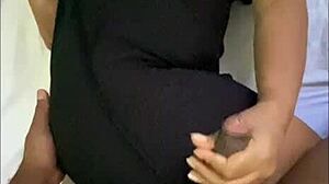 Desi Hot Girlfriend Sex Video!