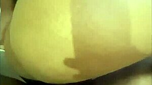 Desi Hot Girlfriend Sex Video!