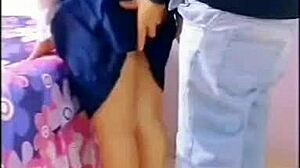 Par De Alumnos Mexicanos Calenturientos � No Tienen Para Condones Mucho Menos Para Motel �Cogen En La Sala Con La Familia De La Morra Alado