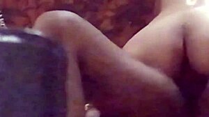 Amateur homemade video featuring a skinny escort without condom