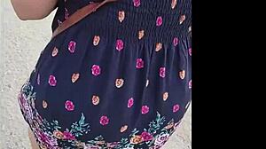 Following a fat Latina mommy bent over in the street, exposing her big ass