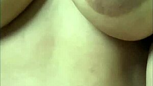 Desi Hot Girlfriend Sex Video!