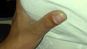 Bhabhi feels emotional fucking devar in kitchen